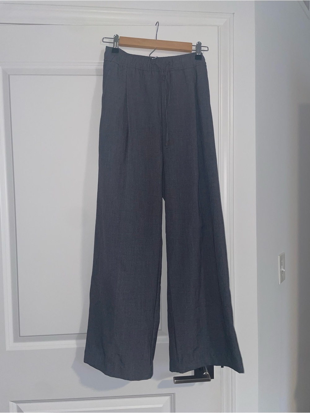 Old Navy Wide-Leg Drawstring Pants - Dark Gray